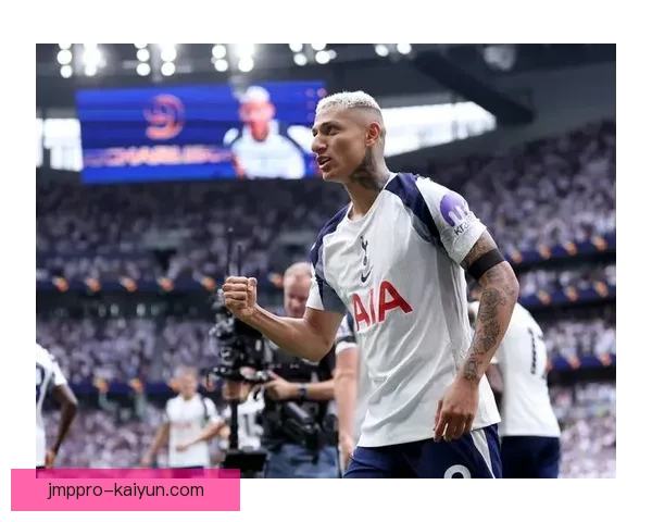 哈兰德状态回暖，近期表现稳健，成为球队进攻核心。